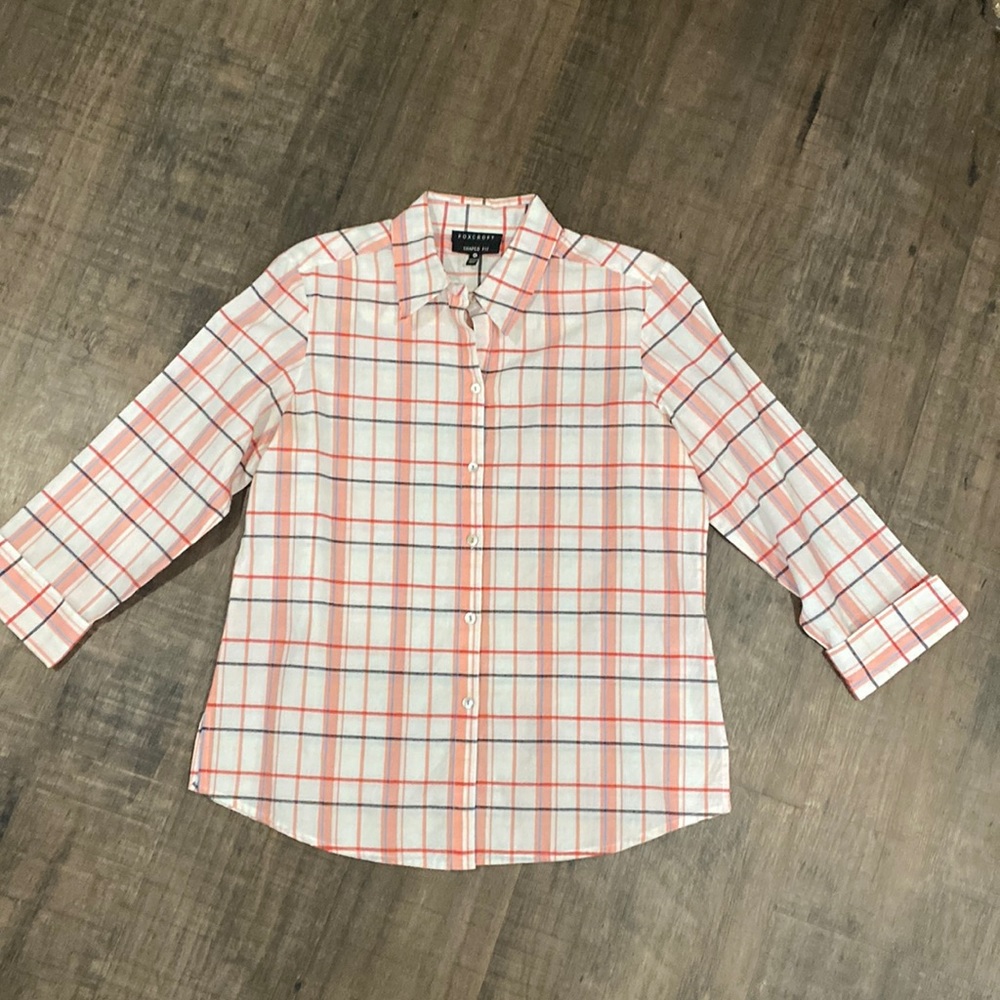 FOXCROFT Size 10 Shaped Fit Button Down Top